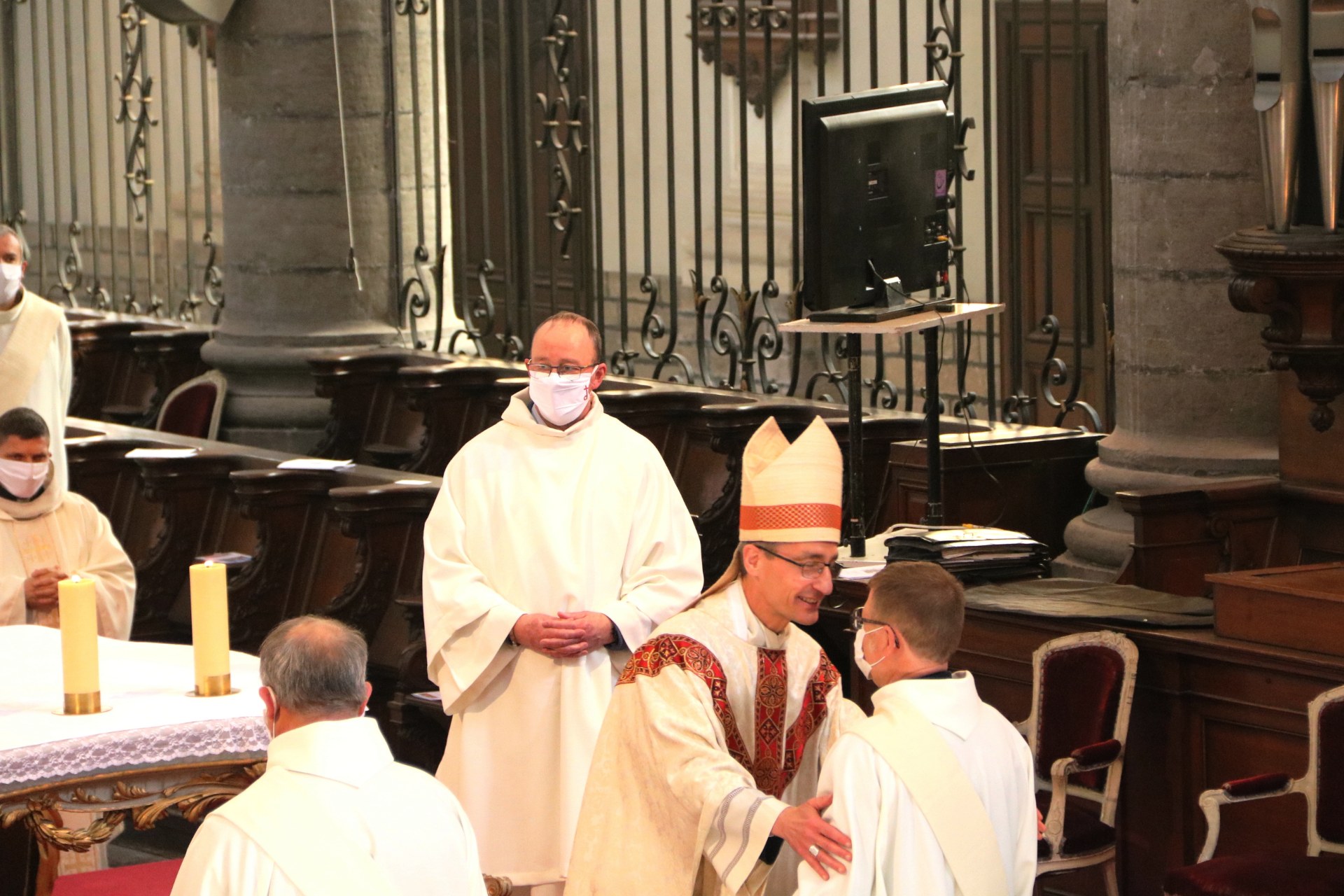 2104_Ordinations au diaconat permanent 90