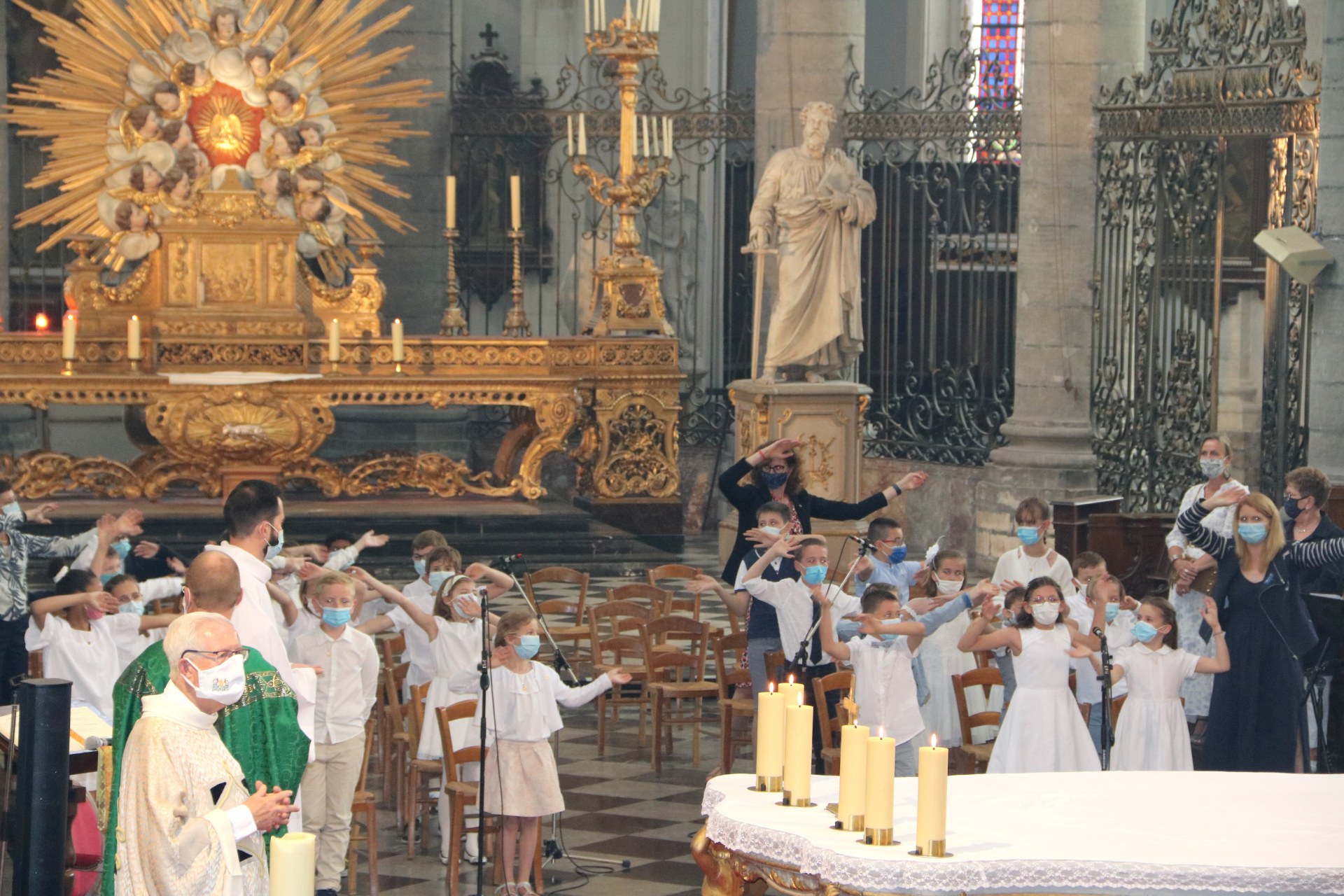 2106_1ères  communions (St Jean GR1) 114
