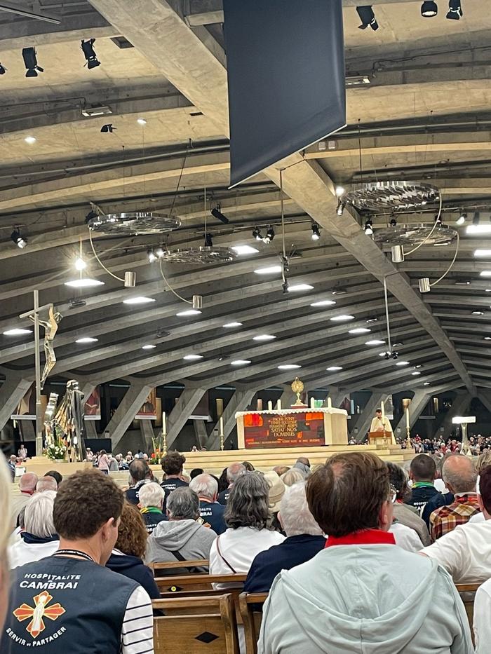 22 aout messe grotte 86bacc22-8efc-4fd6-8054-9dcb7