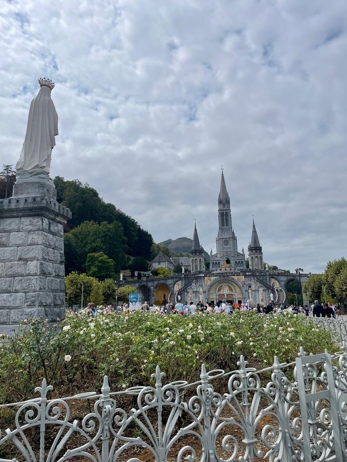 22 aout messe grotte 9affb403-2c92-4c5b-830c-fb5d8