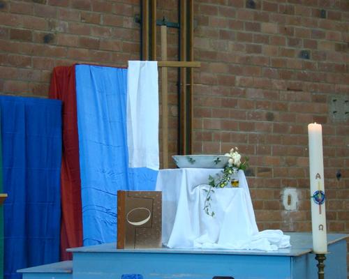 "Père infiniment bon, tu as fait jaillir en nous la vie nouvelle des enfants de Dieu au jour de notre baptême. ... Accorde-nous d’être toute notre vie fidèles au sacrement que nous avons reçu dans la foi."