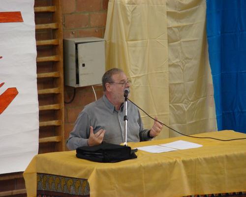 L'abbé Jean-Marie Beaurent intervient sur le thème de l'initiation chrétienne "prise ici au sens large d'une expérience totale, pas simplement sacramentelle."
