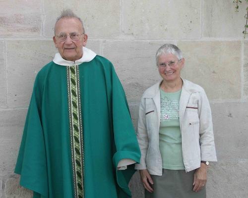 hd1 jubile abbe Fleury et soeur Nelly 01.07.07 (a