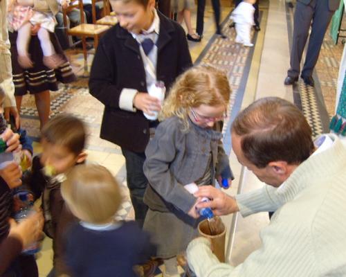 EAU APPORTEE PAR LES ENFANTS241