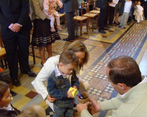EAU APPORTEE PAR LES ENFANTS244