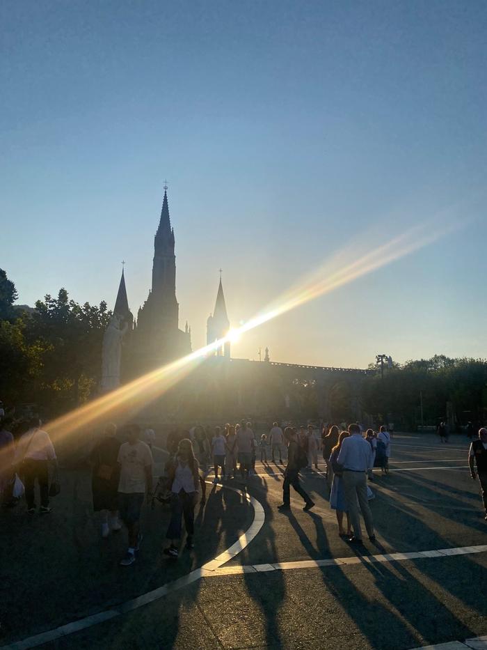 23 aout samedi 98eaca04-820c-477f-b64f-156aba279de