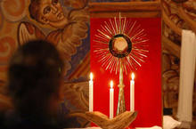 adoration1