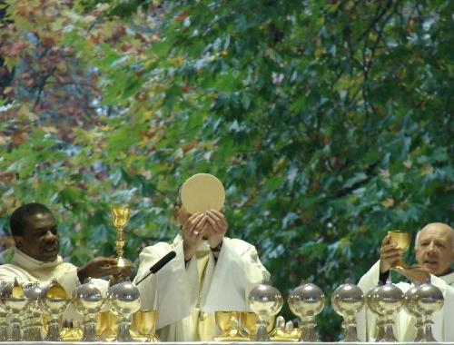 ... dans la prairie, célébration eucharistique