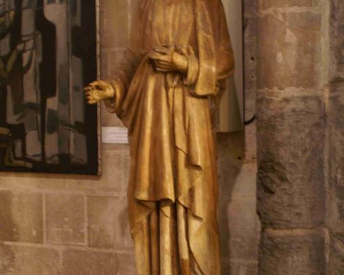 St Joseph sans ses lys ... mais avec des chrysanthèmes