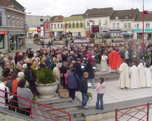 sur la place...