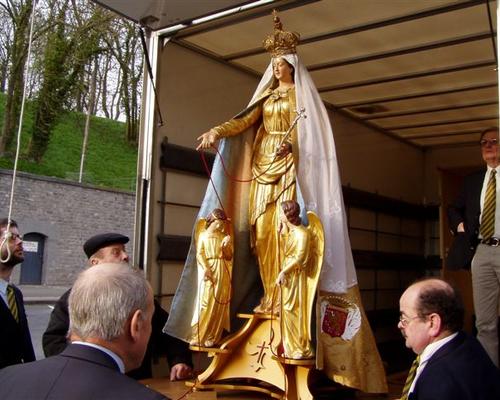 Arrivee Notre Dame Maubeuge 015