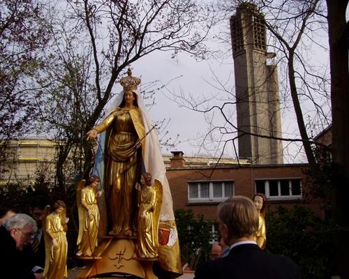 Arrivee Notre Dame Maubeuge 023