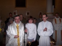 Premiere Eucharistie et Baptemes 008