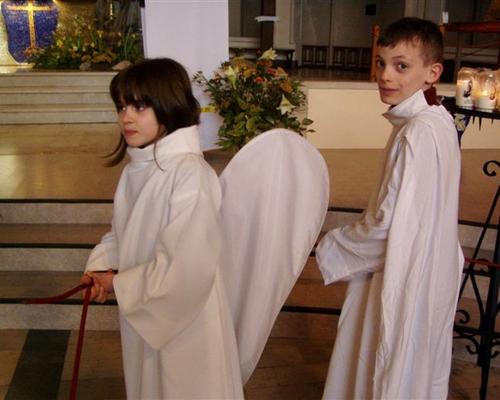Les anges deposent le cordon du salut !