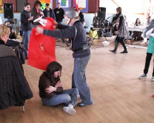 Nous partageons avec tout le groupe nos découvertes sur les aventuriers de la foi qui nous précèdent