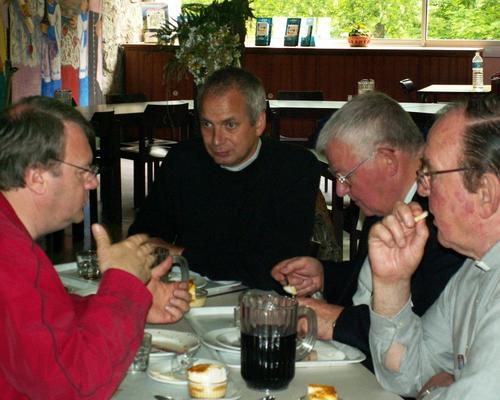 16 mai C - Repas commun (4)