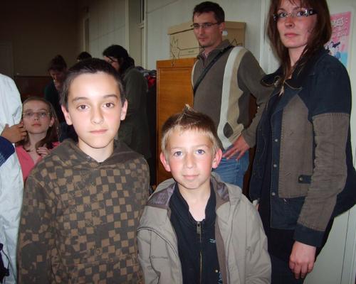 Un groupe d'élèves de l'école Ste Anne, accompagné de leur institutrice, était là aussi