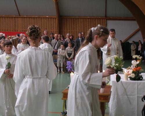 communion wallers le 18 MAI 2008 012