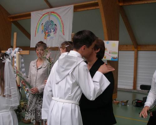 communion wallers le 18 MAI 2008 024