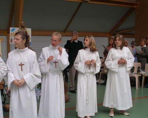 communion wallers le 18 MAI 2008 037