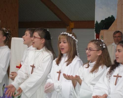 communion wallers le 18 MAI 2008 039