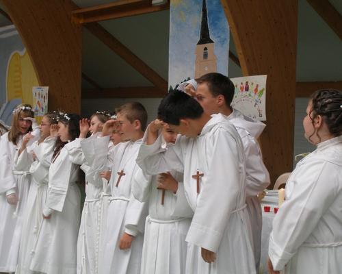 communion wallers le 18 MAI 2008 045