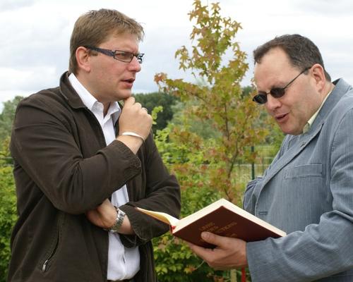 le Maire et le Père Drappier
