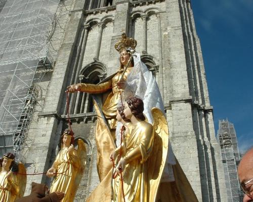 Parvis de Chartres 1