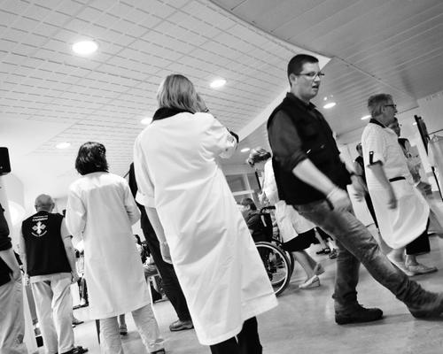 Petite danse à l'hopital Saint Frai