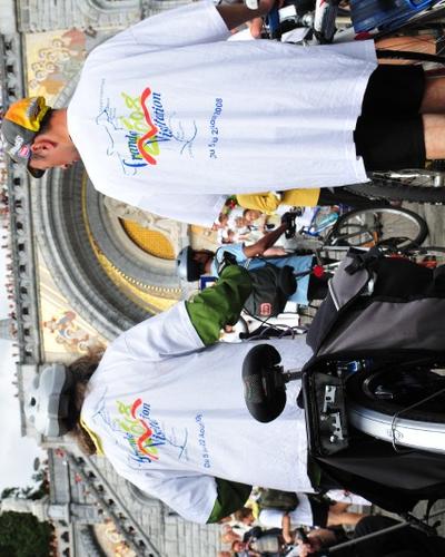 Les cyclistes arrivent