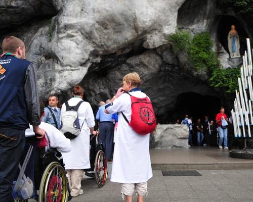 Passage à la grotte