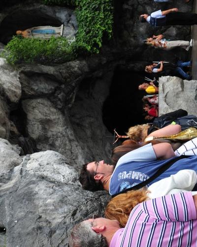 Passage à la grotte