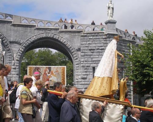 LOURDES 2008 5Aume jour 018