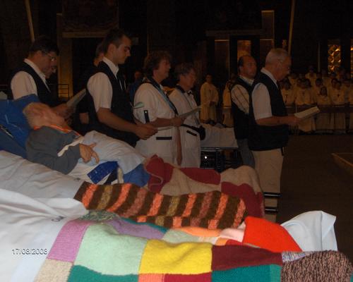 LOURDES 2008 003