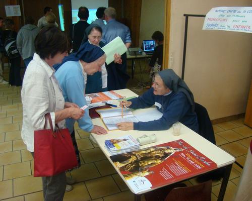Le stand Une journée à Valenciennes pour l'nnée du Millénaire