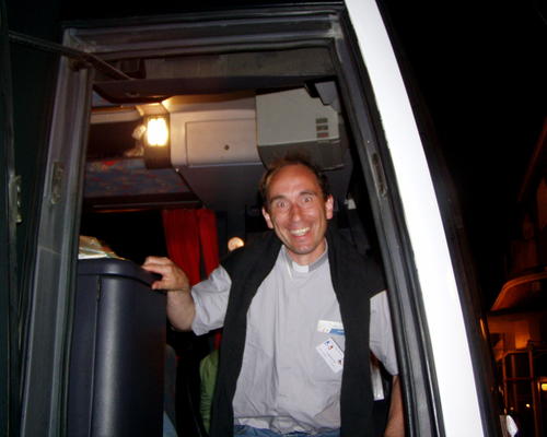 3 h 30, bus n°2 avec Jean rayonnant