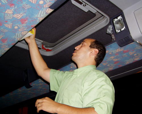 Hocine, fidèle chauffeur