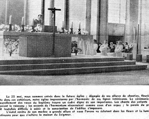 044 1958 05 25 Eglise fleurie