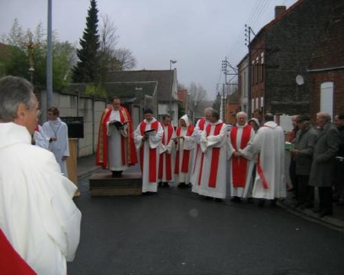 16h : rassemblement près de la chapelle