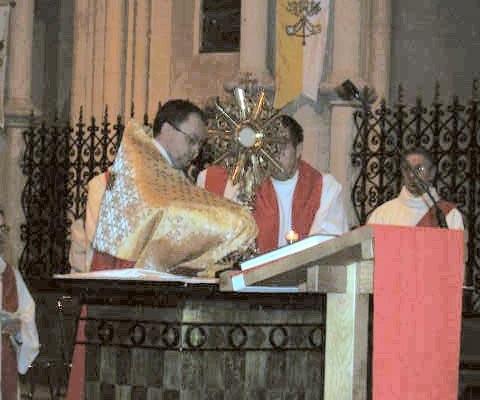 40 Benediction du St Sacrement