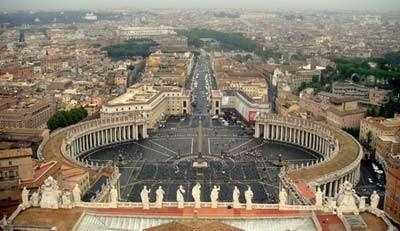 Place Saint Pierre - Rome