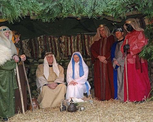 La crèche
Creche vivante a CAULLERY le 23 12 08 (11)