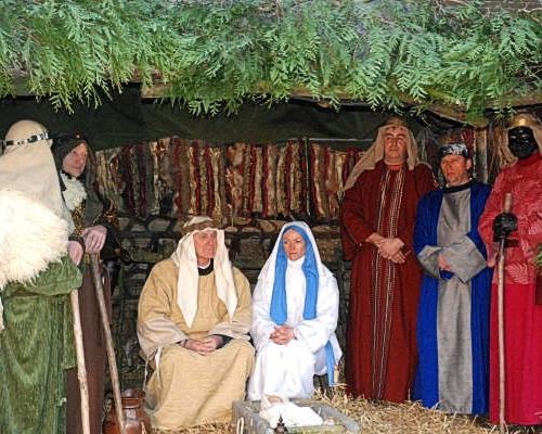 La crèche 3
Creche vivante a CAULLERY le 23 12 08 (15)