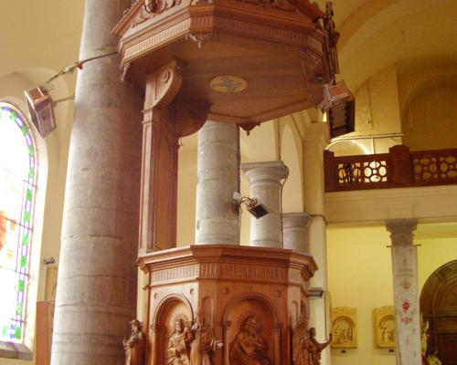 CHAIRE