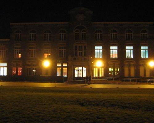 La Maison du Diocèse la nuit...