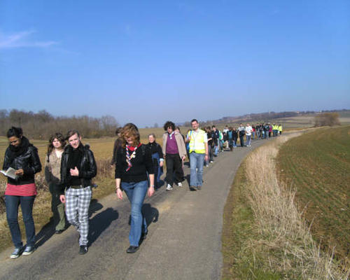 en marche