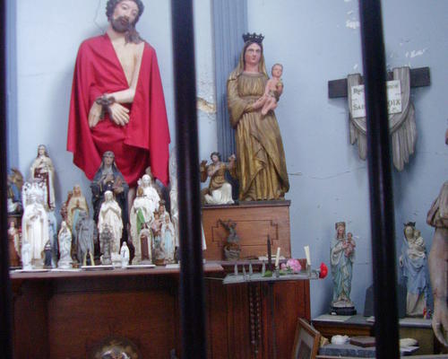 statue dan s la chapelle du Bon Dieu