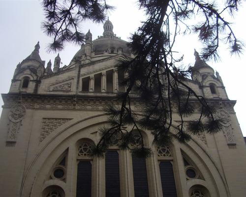 Basilique (vue de derrière)