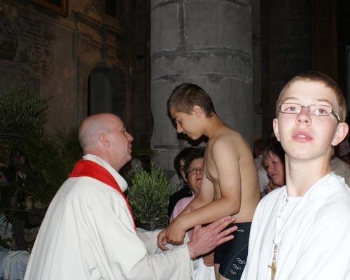 Pentecôte: baptême des catéchumènes