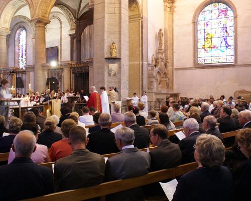 DSC008Pentecôte: baptême des catéchumènes77
